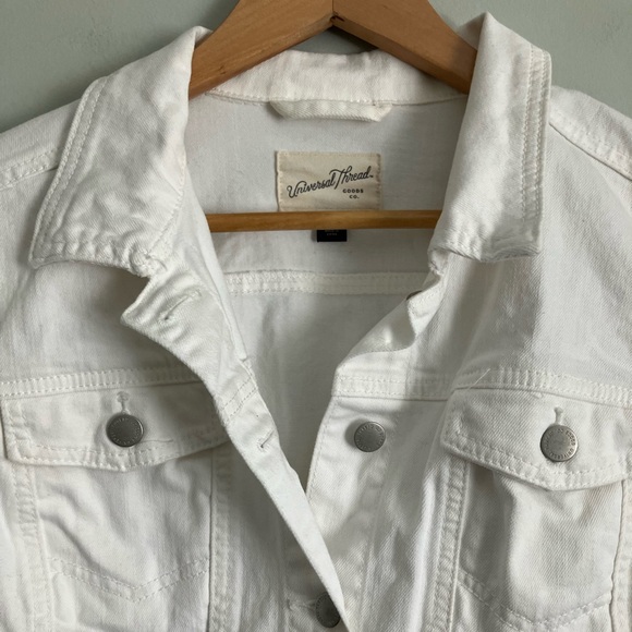 UNIVERSAL THREAD White Denim Minimalistic Jean Jacket Size L - Picture 4 of 11